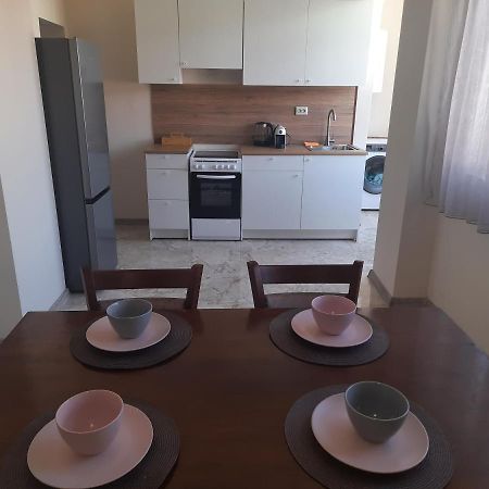 Sandanski City Center Apartment Esterno foto
